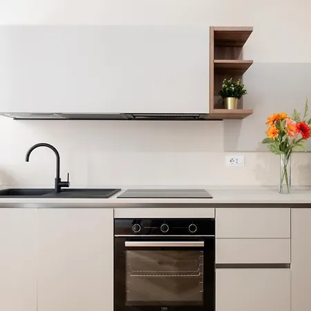 Appartement 10' From The Sea, Modern In The Center